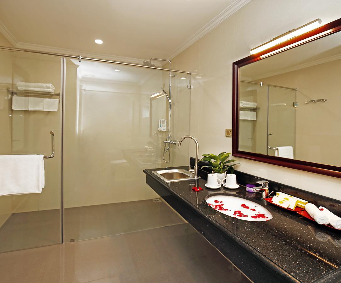 Bac Ninh Uri Hotel Eksteriør billede